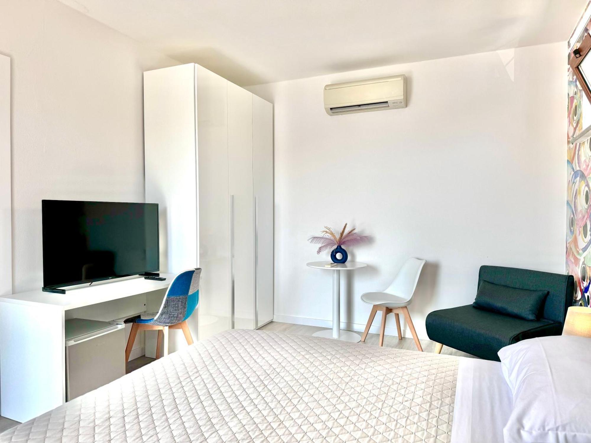 פורטו ונרה Mirage Rooms & Apartments מראה חיצוני תמונה